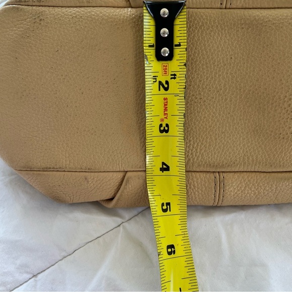 Coach| Tan Leather Shoulder Bag with Adjustable Strap - Picture 12 of 13